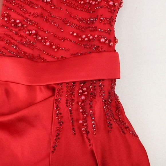 Dressing Room style# 1878 Deep-V Beaded Bodice Dress With Train - Women's Size 1 - Picture 4 of 12